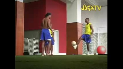Робиньо Freestyle видео