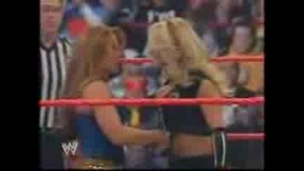 Trish Vs Mickie