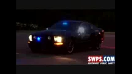 полицейски патрул ford mustang 