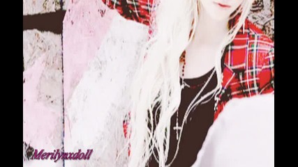 T; Momsen * I Wanna Go '
