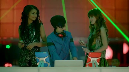Zendaya and Bella - Something To Dance For and Ttylxox