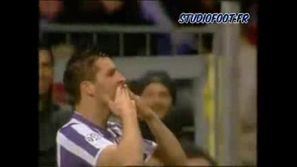 Толуза 1 - 0 Нант:гол на Андре Пиер Жиняк 11.04