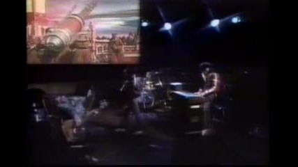 Queen - Flash