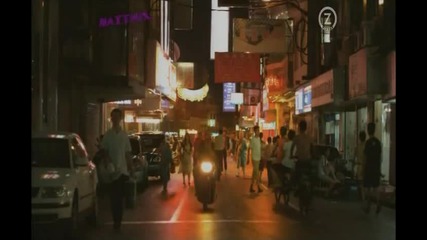 Empire Of The Sun - Walking On A Dream