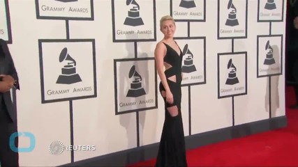 Miley Cyrus Raises $69,000 Auctioning Caitlyn Jenner Artwork