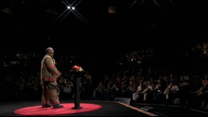 Марк Безос: Житейски урок от доброволец пожарникар