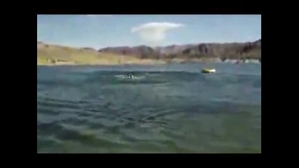 Ужасно падане във вода 