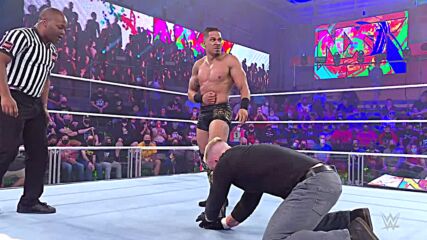 Dexter Lumis vs. Carmelo Hayes: NXT, Dec. 7, 2021 (Full Match)