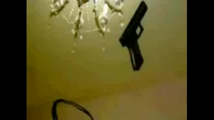 Много секси мацка , но опасна !