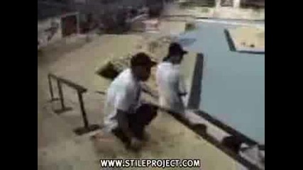 Невероятно! Човек без крака Кара Skate