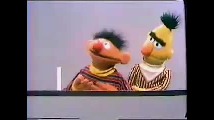 Classic Sesame Street Bert and Ernie Sing La, La, La (original version) 