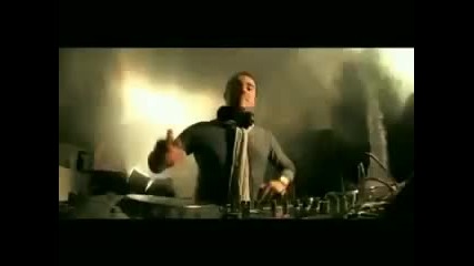 Babi Minune, Denisa & Mr.juve - Jumatate Eu, Jumatate Tu