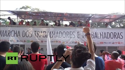 Brazil: Thousands rally in Sao Paulo against government and main opposition party