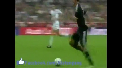 Вижте задника на Mario Gomes по време на мача с Милан