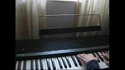 Justin playing Kates song on the keyboards 