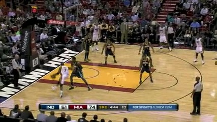 Dunk of the Night - Dwyane Wade 
