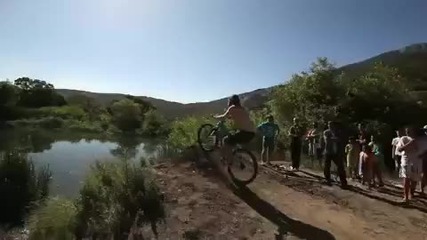 Откачени с колела