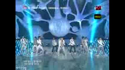 Super_junior Happy and Shinee_-_miracle_performance_m_c