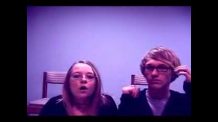 Много Смешна Пародия На Gimme More !