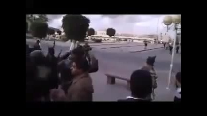 Live Fire between Libyan Army and Gaddafi Mercenaries in Tripoli 