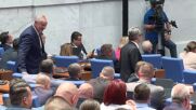 Парламентът одобри разполагането на американски самолети в авиобаза „Безмер“