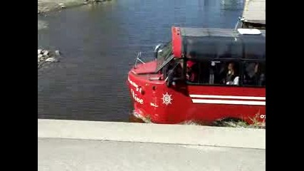 Bus Amphibie