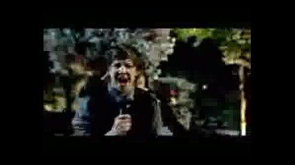 Simple Plan - Your Love Is A Lie