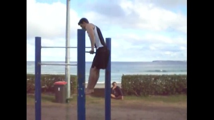 Back-clap muscle up