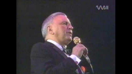 Frank Sinatra - Strangers In The Night (1985)