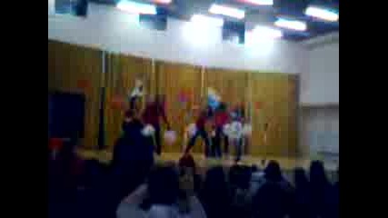 74 Соу Majoretkite 2009/2010 