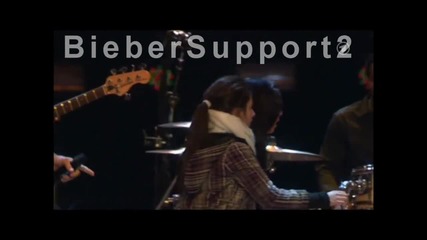 Justin Bieber meeting fans (+ takes them backstage) @ Bambi Awards - 10, 2011 - Hd