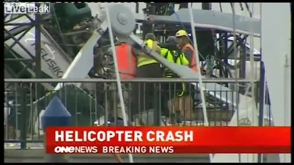 Хеликоптер се разби при инсталиране на Коледна украса в Нова Зеландия