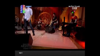 Murat Dalkilic - She Will Be Loved