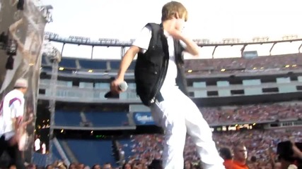 Wanna Be Starting Something (michael Jackson Cover) - Justin Bieber - Gillette Stadium Hd