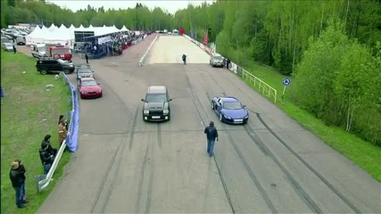 Audi R8 V10 vs Jeep Srt-8 vs Nissan Gt-r