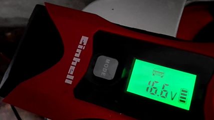 Einhell Cc-bc 4 M Бъг-нал софтуерен боклук с грешки на 17 Волта - Зарядно Устройство За Акумулатор