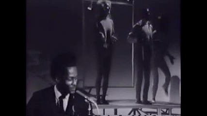 Chuck Berry - Maybelline (b&w Tami - Tnt Show 1964)