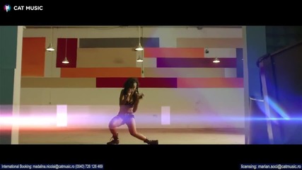 Admiral C4c feat. Roxana Nemes - Boom Bang
