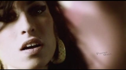 Amy Winehouse - Love Is A Losing Game 