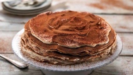 24Kitchen | Бон Апети | Палачинкова торта тирамису