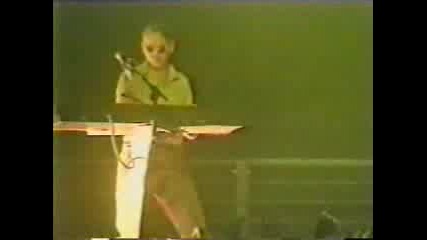 Depeche Mode - Useless(live1997)