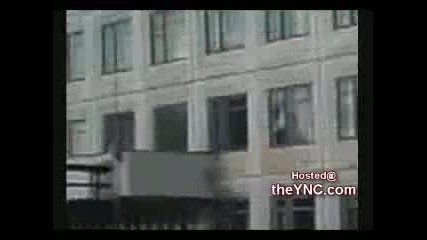 Човек Се Самоубива