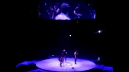 Jonas Brothers - Lovebug *detroit 7/26/09 World Tour*