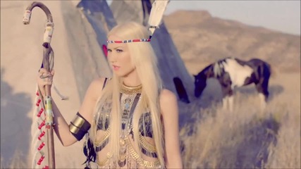 No Doubt - Looking Hot