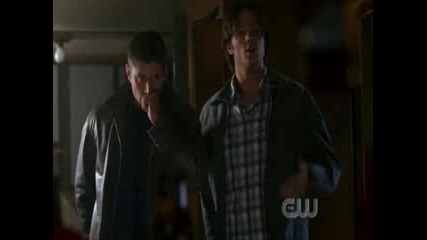 Dean and Sam пеят Holy Night, Silent Night