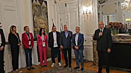 Румен Радев на предолимпийски прием в българското посолство в Париж