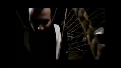 Thousand Foot Krutch - Falls Apart 