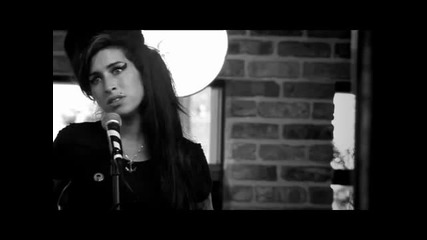 Amy Winehouse - Back to Black (live acoustic) 