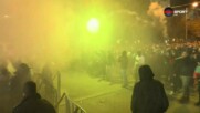 Напрежението нараства пред стадион "Васил Левски"
