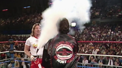 "Rowdy" Roddy Piper cools off Morton Downey Jr.: WrestleMania V